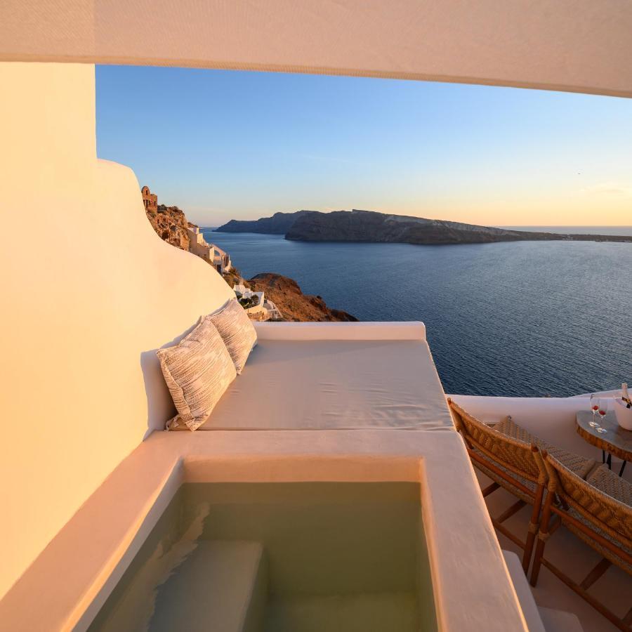 Canvas Suites Oia  Exterior photo